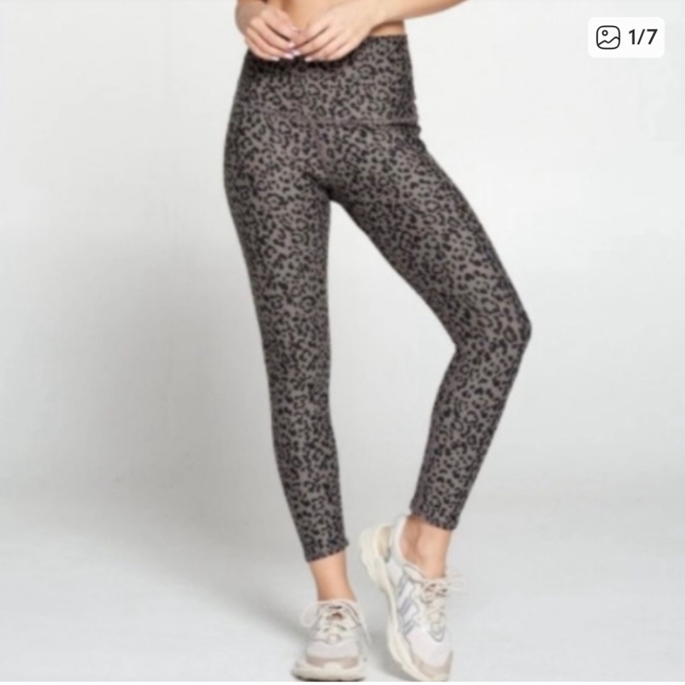 High-Waist Leopard Print Leggings - Taupe & Black